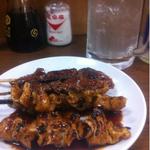 大統領 - シロ、レバーのタレ焼き。