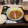 嬉嬉豚とんかつ 「君に、揚げる。」 池袋本店