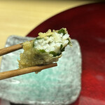 天ぷら はせ川 - シラスの大葉巻き　写真を撮り忘れて一口齧ってしまいました
