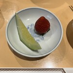 Sakaeya Sarou - デザートフルーツ(メロンと苺)