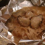 宮崎日南 幻の地鶏焼 じとっこ - 牡蠣ごろホイル焼き（\850）