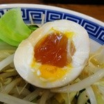 トナリ 江東千石店 - 味玉