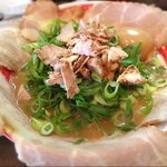 どとんこつ☆幸運軒  - どとんこつ 三種盛A ヘタ