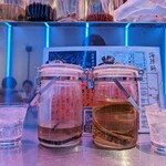 獣肉酒家 米とサーカス - ムカデ酒、ヤツメウナギ酒