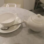 ショコラティエ・エリカ - 紅茶（ホット）