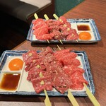 焼肉 哲 - 生串3種【左からハラミ・ハツ・内もも】