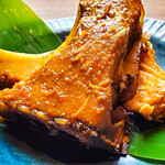<Limited quantity> Grilled tuna shoulder marinated in homemade ginger soy sauce