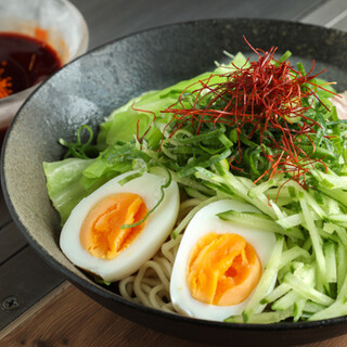 [Special item] Hikorukawa's specialty "Hiroshima Tsukemen" is also popular!