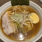 Mendokoromedhisummen - 赤麺