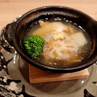 馬車道 大かわ - フカヒレとゴマ豆腐淀大根