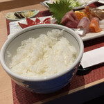 鮨政庭 - ご飯は炊き立てで美味しい