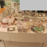 ショコラティエ・エリカ - 内観_サンプル