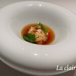 ラ クレリエール - 前菜1：フグの白子、松葉蟹のコンソメ