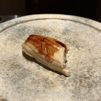 鮨 由う - 