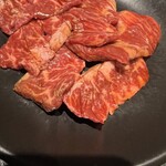 Yakiniku Aru Nijuukyuu - 