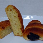 パンと料理とお菓子の店 tonttu - ふわもにまるパン＆大人のチョココロネ②