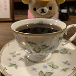 喫茶 ノスタルジア - ほらね、満タンに近いでしょ。持って来てくれる時も、そーっと運んでくれるよ。