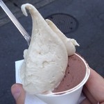 ジェラテリア・イル・ブリガンテ - ヴェネトの胡桃 モディカのビタージャドゥーヤ（1400円）