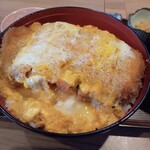 末広 - カツ丼