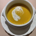 フランス料理 ラ・ミッション - かぼちゃのスープ