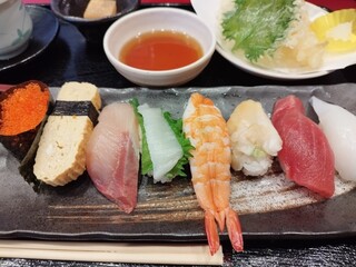 Sushi Izakaya Heihachirou - 