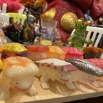 大怪獣サロン - 