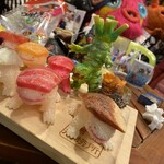 大怪獣サロン - 