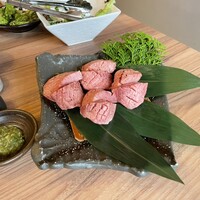 焼肉 しゃぶしゃぶ 石田屋。 北野坂店 - 