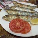Galo Macau - Grilled sardines