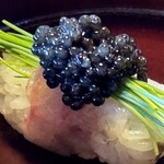 Aroma Furesuka - 甘鯛寿司 姫葱とキャビア