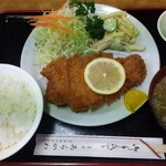 あらかわ食堂 - トンカツ定食 1200円