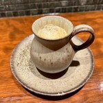 洋酒洋食の店 琥珀 - 女性作家さんが作った お洒落な器で頂く コーヒー
