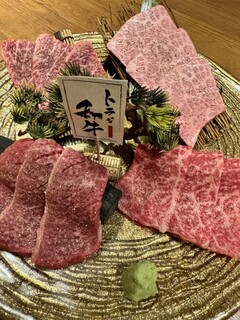 Yakiniku Toraji - 