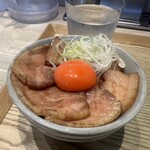 宍道湖しじみ中華蕎麦 琥珀 東京本店 - 