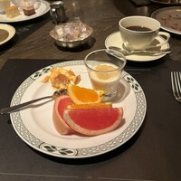 ロウリーズ・ザ・プライムリブ 恵比寿ガーデンプレイス店 - 