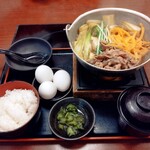 Shabushabu Sukiyaki Dontei - 牛すき鍋膳