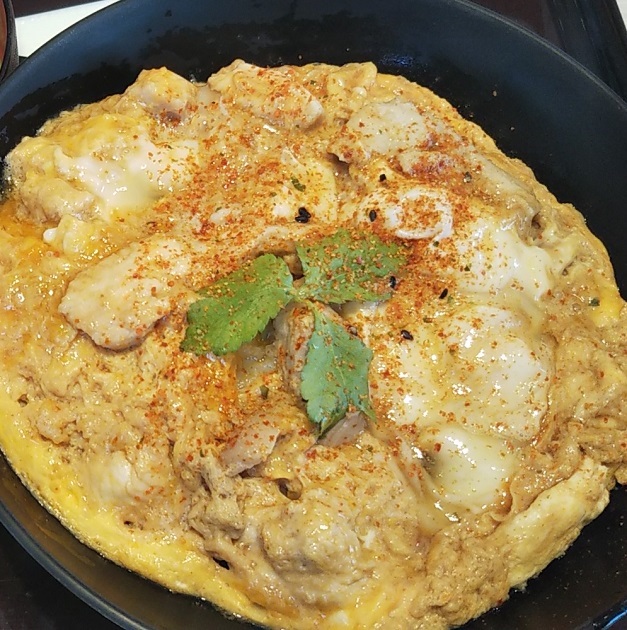 炙屋十兵衛 三井アウトレットパーク仙台港店 - 中野栄（親子丼）の写真