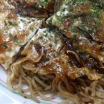 お好み焼き 大樹 - ・肉玉ソバダブル 拡大