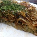 お好み焼き 大樹 - ・肉玉ソバダブル 断面