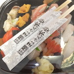 札幌市場めし　まるさん亭 - おまかせ　２人前で５０００円　【　２０１３年１２月　】