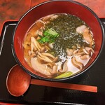 伝承の味処 無限堂 - 「ネバネバぎばさ肉うどん」　ぎばさもっと入れて〜