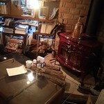 カフェ・ル・プティ・ニ・トロワ - 