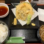 Tenpura Shokudou Manten - 牡蠣天定食＆味噌汁→ミニそば変更