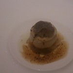 マンサルヴァ - フォアグラを忍ばせた小蕪のクーポラとトリュフのインパクト