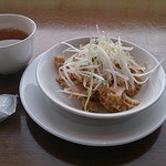 點心茶室 - ハチノスのピリ辛和え