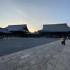 Kameyamutsu - 西本願寺／亀屋陸奥は、寺院右斜向かい