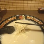 一蘭 - 天然豚骨拉麺 (麺リフト)