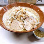 ラーメン荘 歴史を刻め - 