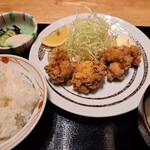 つのはず食堂 - 