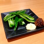 Crispy green peppers, meat miso & mayo